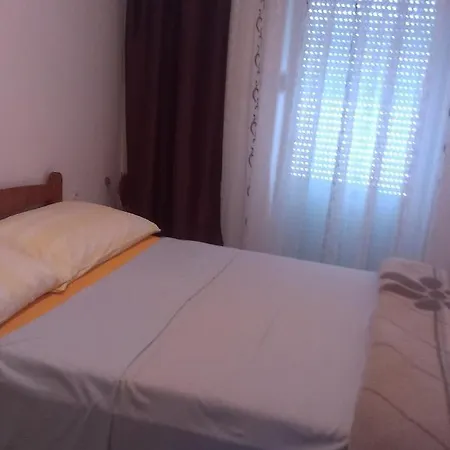 Apartment With A Parking Space Povljana, Pag - 12169 *