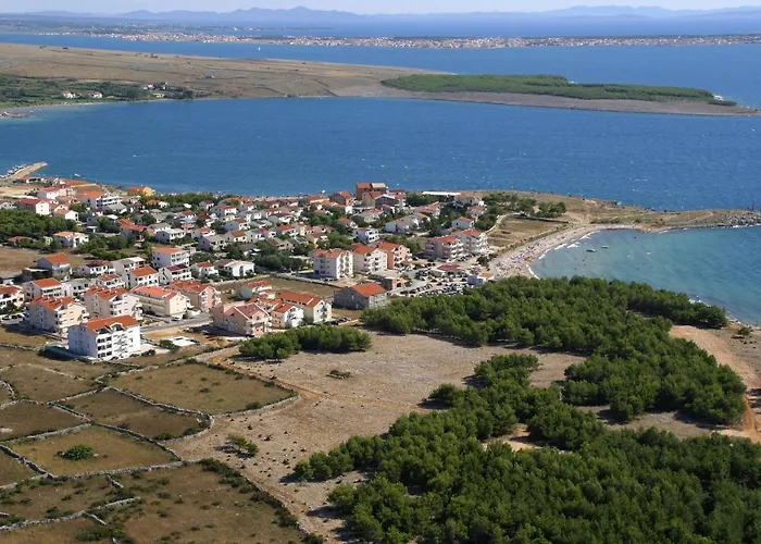 With Parking Space Povljana, Pag - 12169 Apartamento