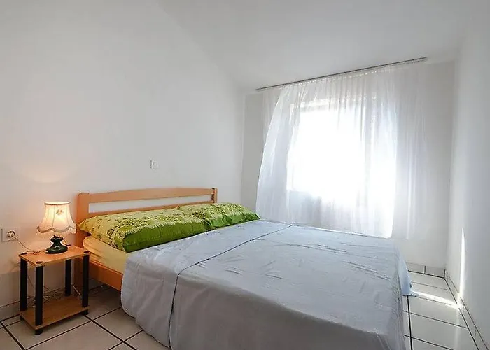 With Parking Space Povljana, Pag - 12169 Apartamento Povljana