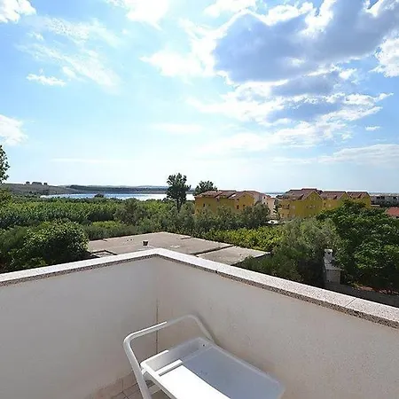 Apartmán With Parking Space Povljana, Pag - 12169 Povljana